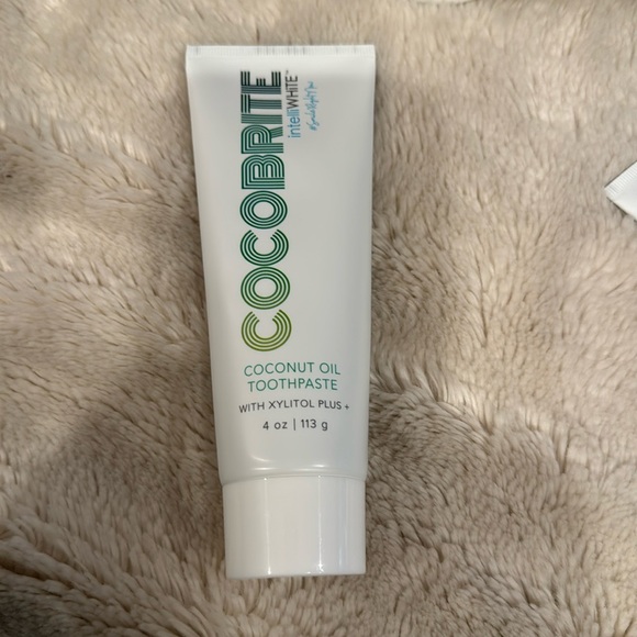 Bath & Body Intelliwhite Cocobrite Coconut Oil Toothpaste Poshmark